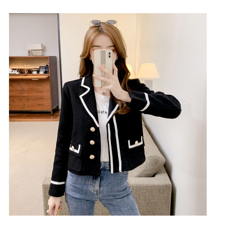 Light And Mature Style Short Blazer For Women