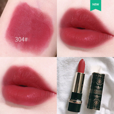 Moisturizing genuine lipstick