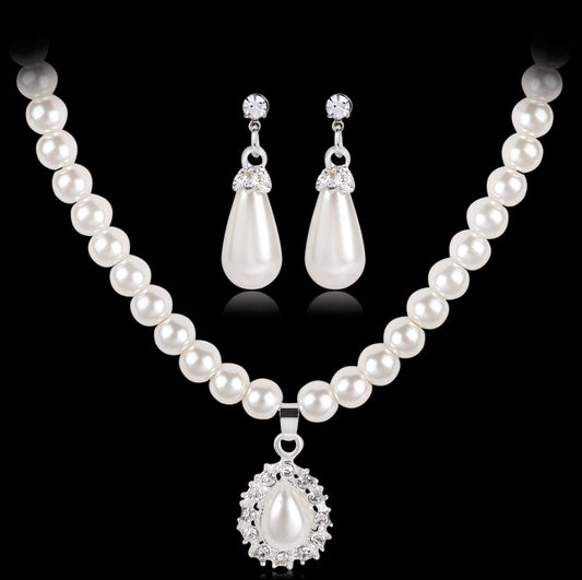 Pearl necklace set