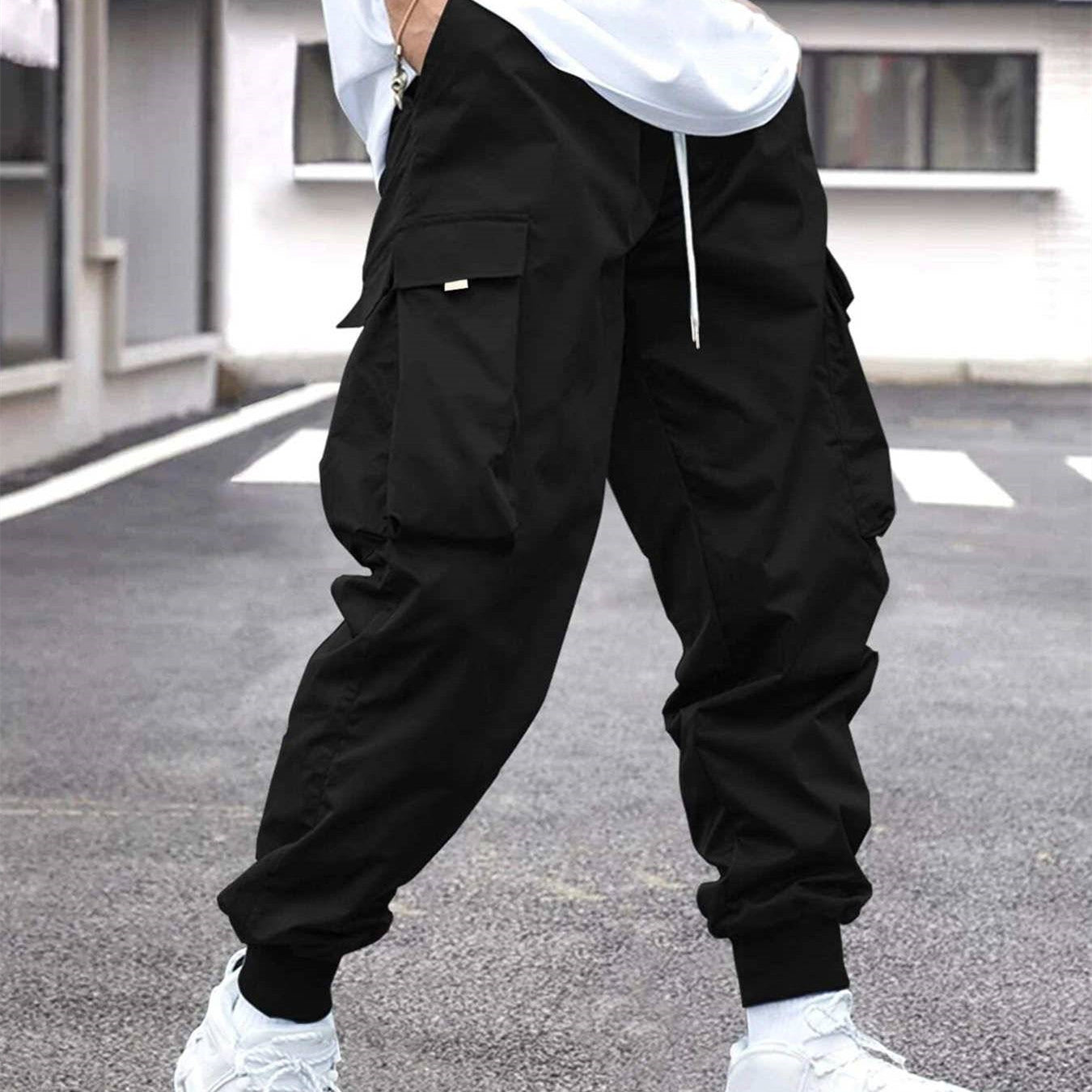 Flap Pocket Side Drawstring Waist Cargo Pant For Men