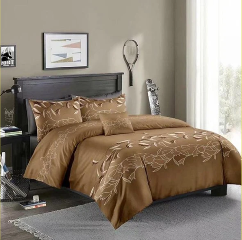 Three-piece Simple Plain Black Printing Bedding Set