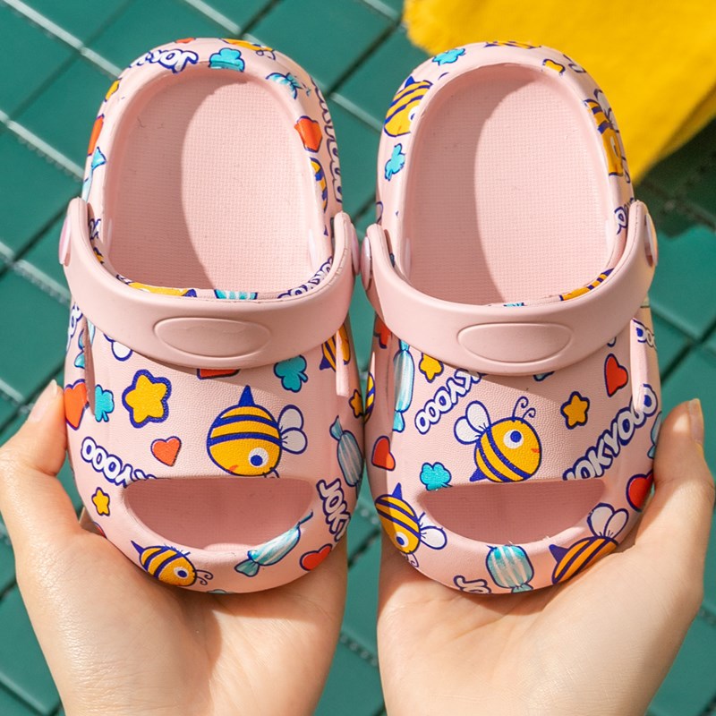 Love Cartoon Bee Slippers for girls