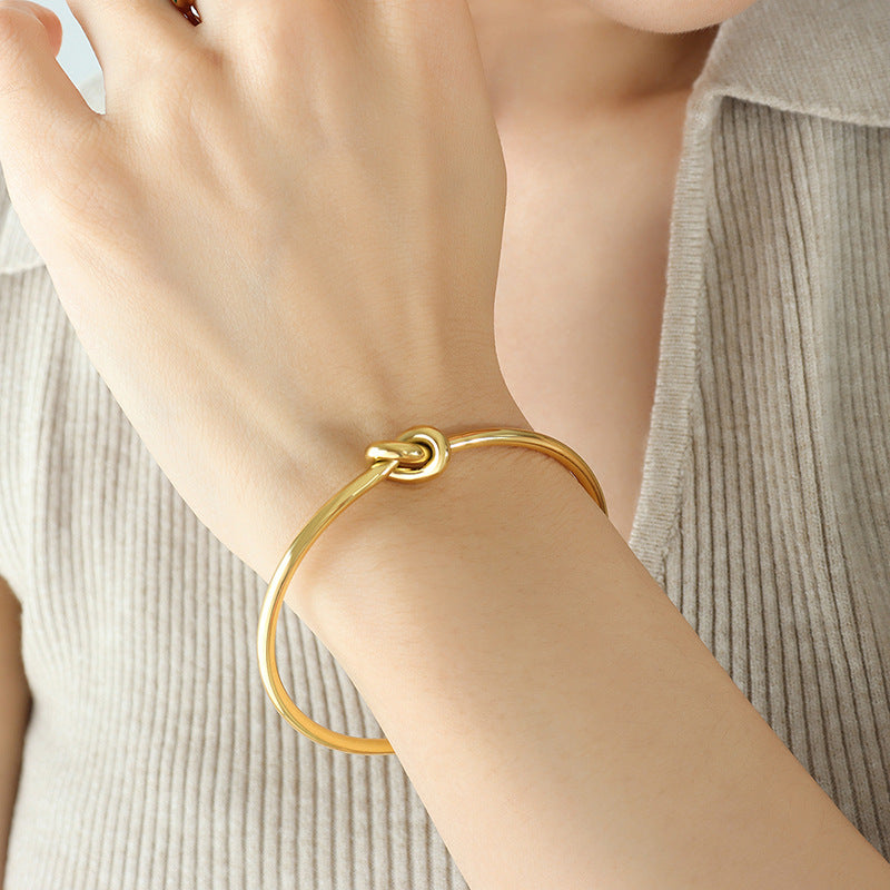 Personalized Fashion Thick And Thin Open Knotted Bracelet