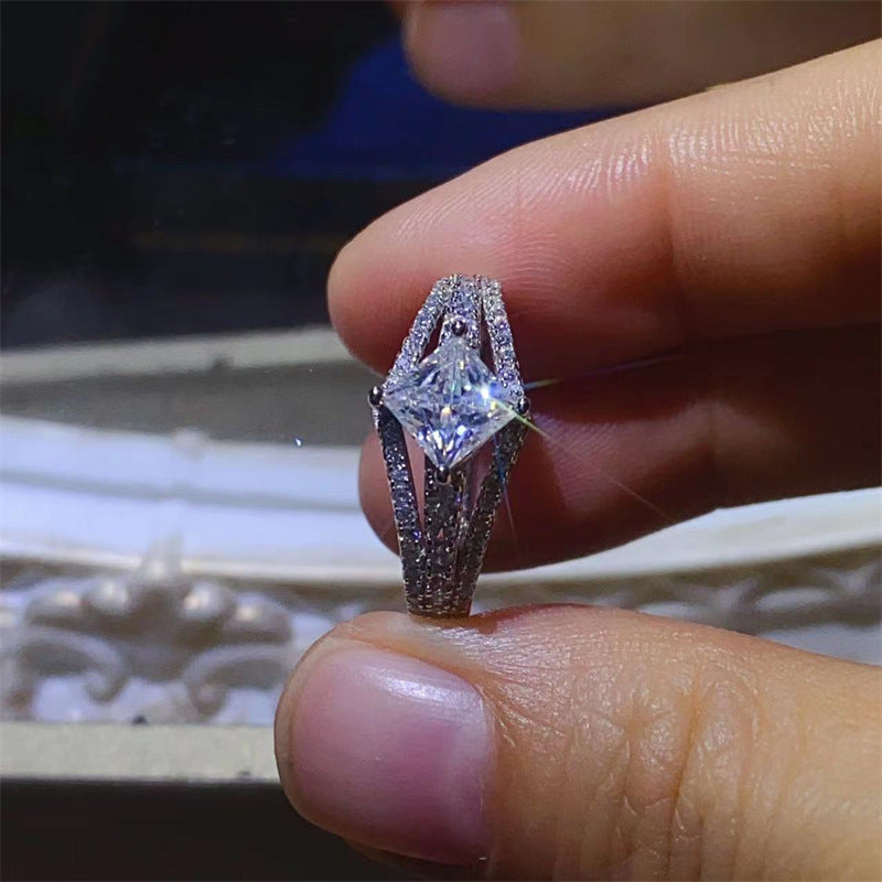 1 Karat Princess Square Moissanite Diamond Ring