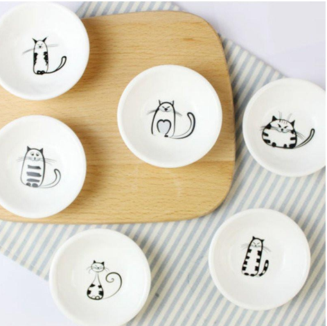 6pcs Tiny Cute Cat Plates