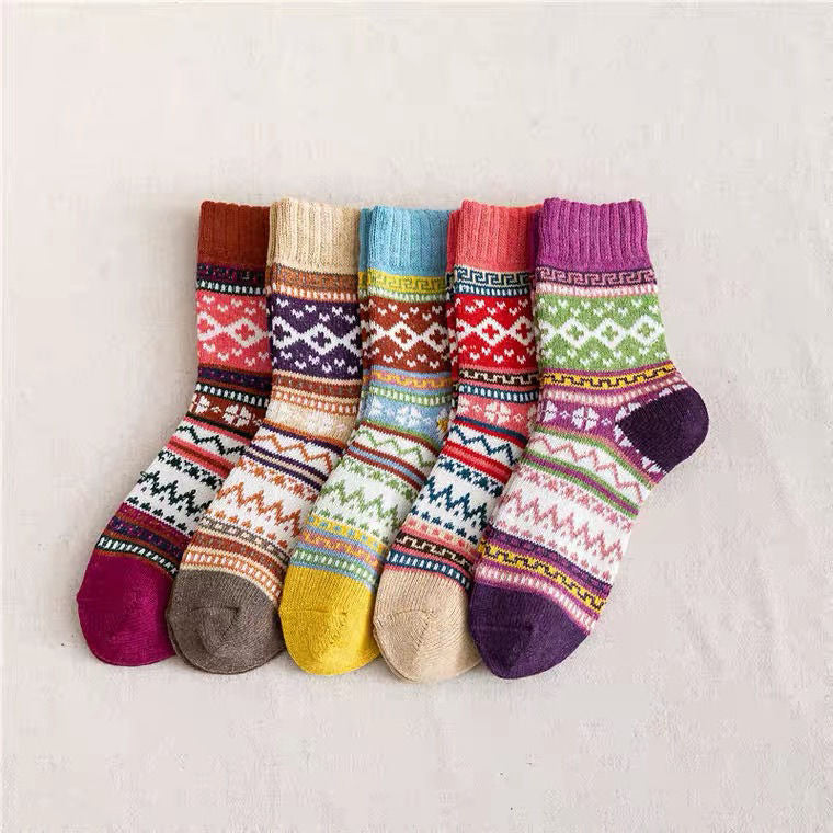 Personalized Knitted Woolen Yarn Socks for women