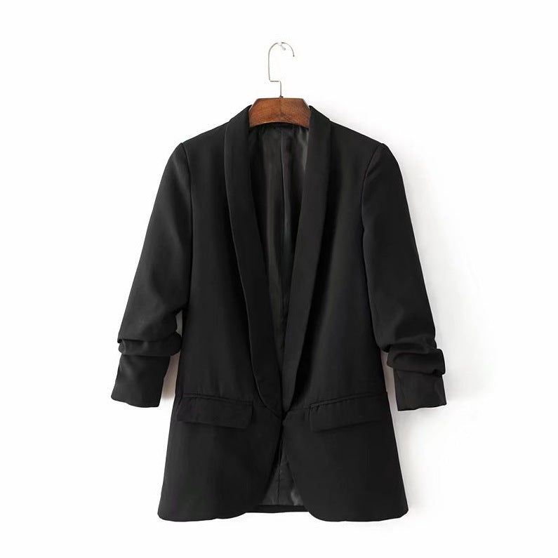 Buttonless pleated sleeve blazer