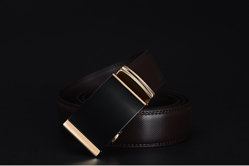 Male pin buckle belt