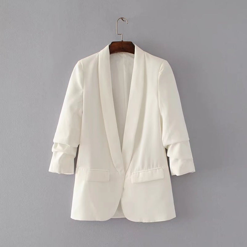 Buttonless pleated sleeve blazer