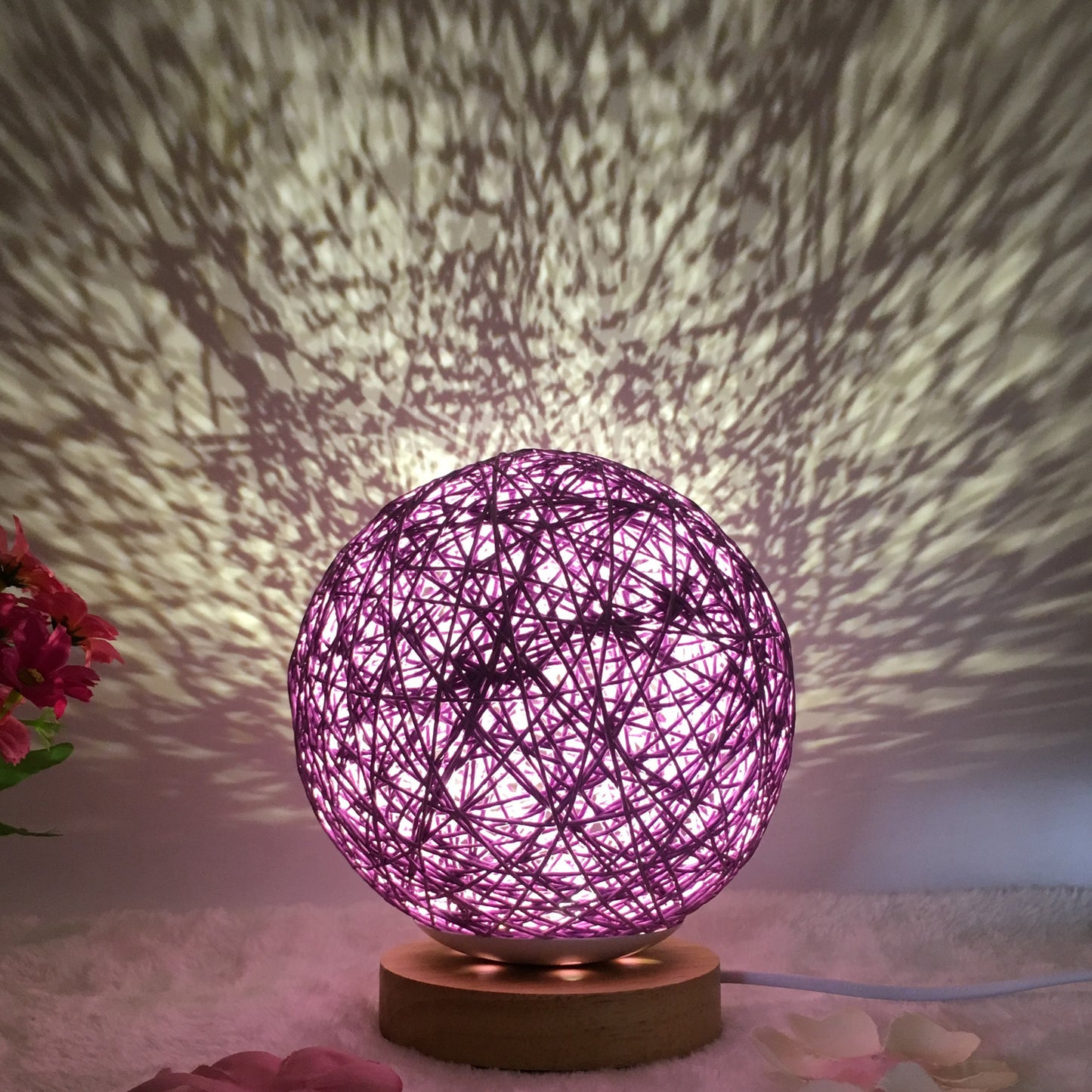 Amazon Hot Selling Creative Linen Table Lamp Novel and Unique LED Intelligent USB7 Color RGB16 Color Remote Control Rattan Ball Lamp