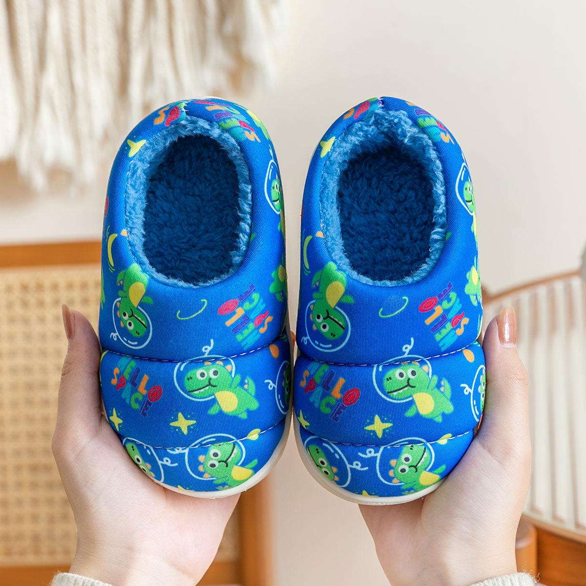 Warm And Comfortable Slippers for girls