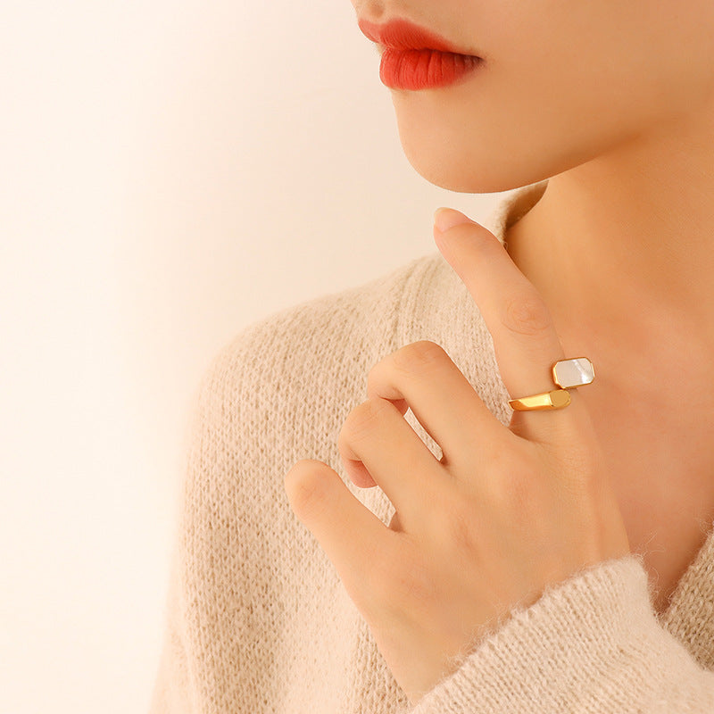 Ins Style Retro Modern White Sea Shell Ring