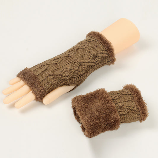 Rhombus Short Knitted Plus Fluff Thick Gloves for women