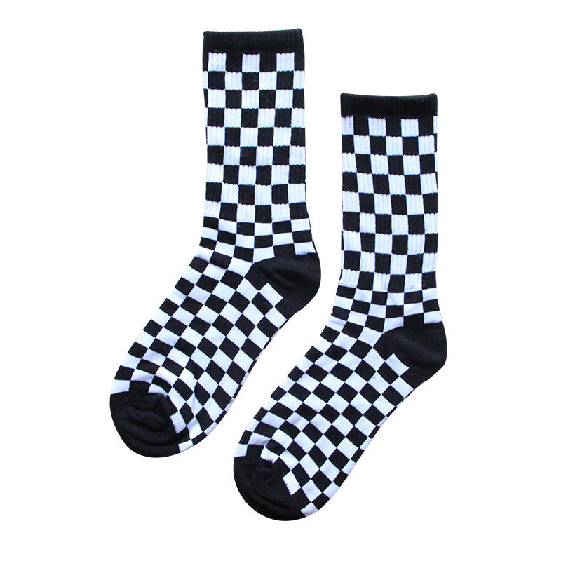 Autumn And Winter Black And White Check Socks Men