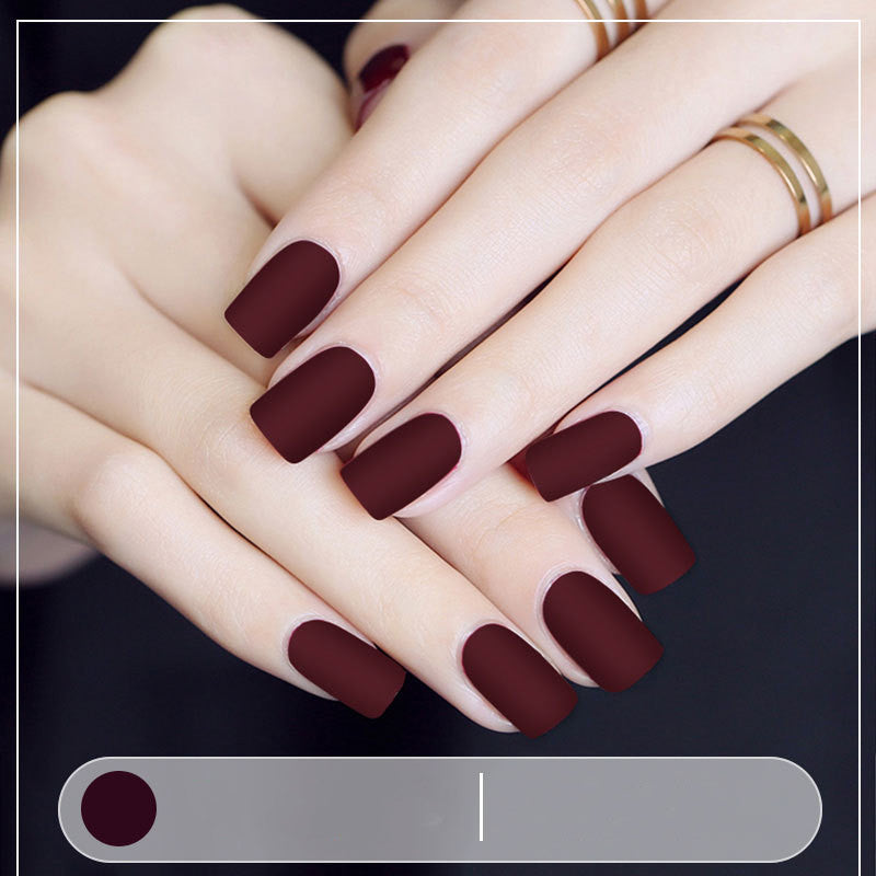 Matte matte nail polish