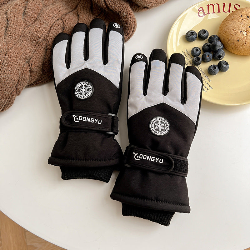 Skiing Leather  and  Warm gloves for women