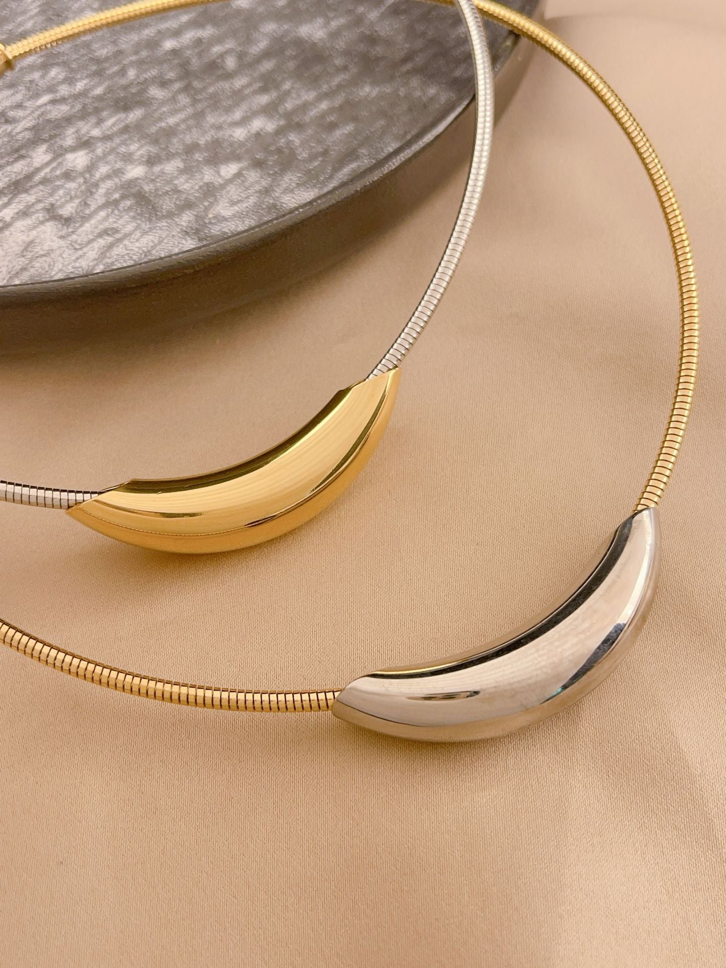 Titanium Steel Necklace Metallic Collar All-match Necklace