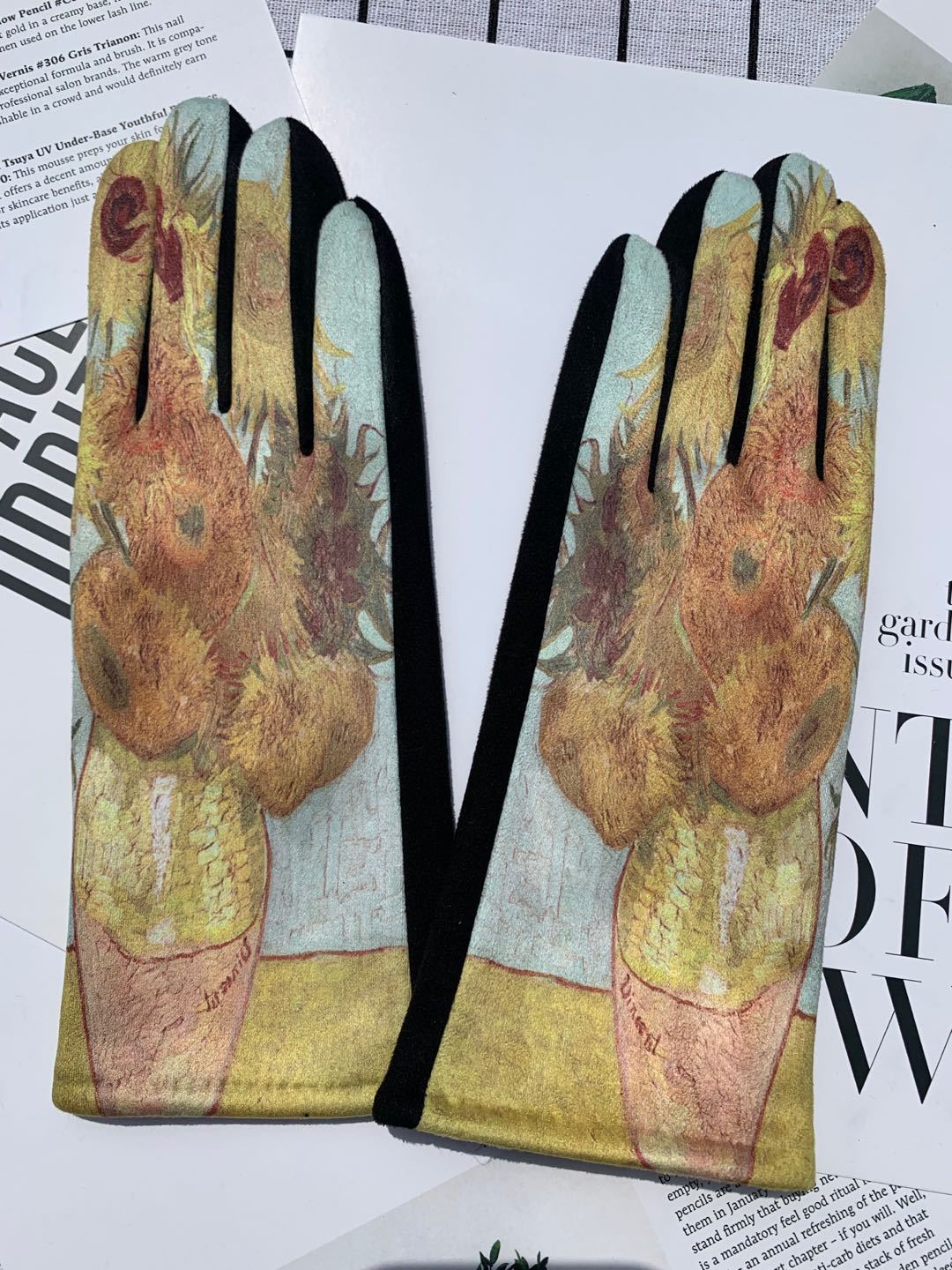 Autumn And Winter Fashion Trends Oil Painting Gloves for art laddies