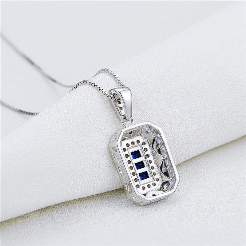 Fashion Simple Crystal Pendant Necklace