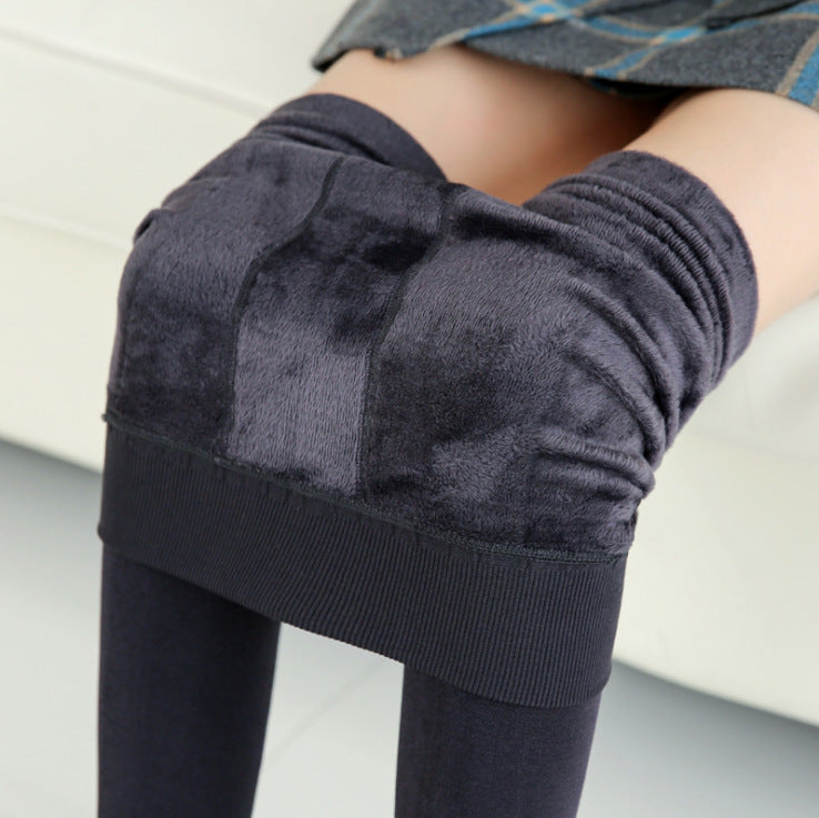 Plus Velvet Thickened Pearl Leggings For Women