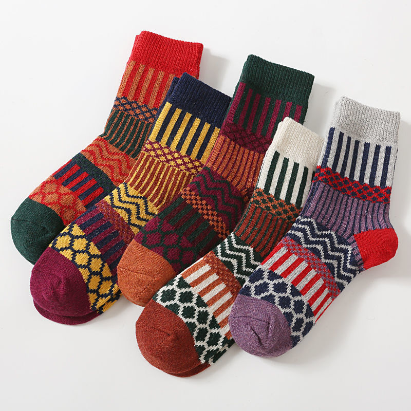 Personalized Knitted Woolen Yarn Socks for women