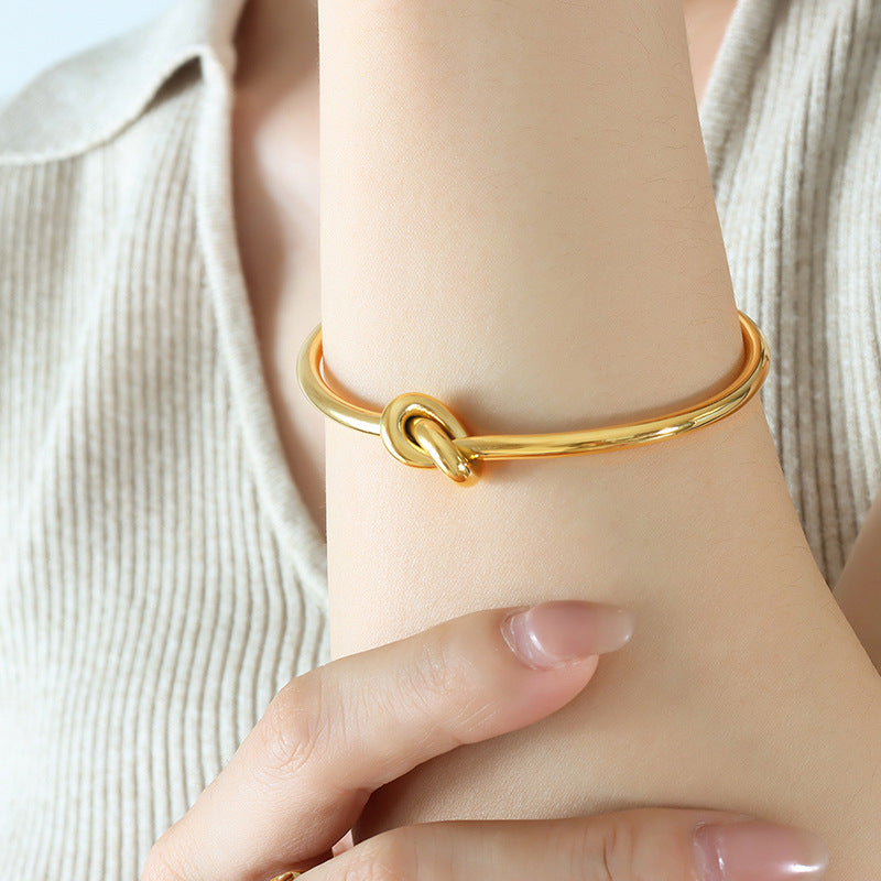 Personalized Fashion Thick And Thin Open Knotted Bracelet